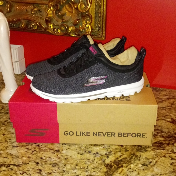 skechers gowalk destiny